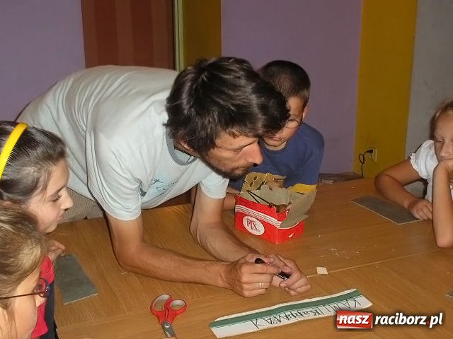 Zdjęcie w galerii na portalu naszraciborz.pl: Dotknąć sztuki wiadomości z regionu