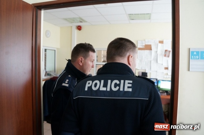 Zdjęcie w galerii na portalu naszraciborz.pl: Czescy policjanci odwiedzili raciborskich stróżów prawa wiadomości z regionu