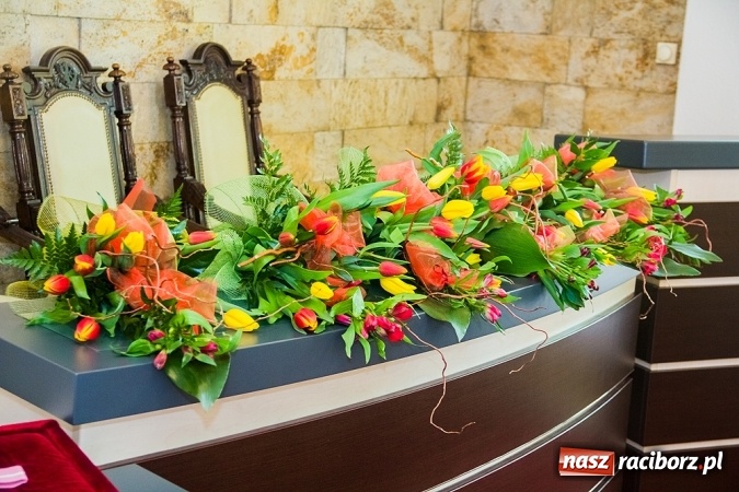 Zdjęcie w galerii na portalu naszraciborz.pl: Kolejne pary odznaczone Medalami za Długoletnie Pożycie Małżeńskie wiadomości z regionu