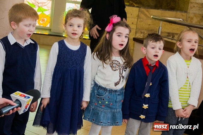 Zdjęcie w galerii na portalu naszraciborz.pl: Kolejne pary odznaczone Medalami za Długoletnie Pożycie Małżeńskie wiadomości z regionu