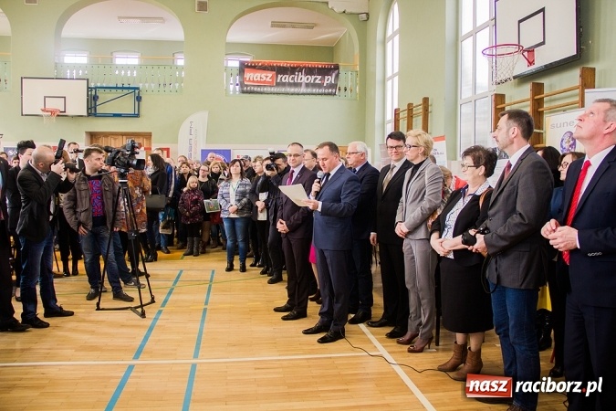 Zdjęcie w galerii na portalu naszraciborz.pl: Ponad tysiąc ofert od blisko osiemdziesięciu wystawców - finał targów w Budowlance wiadomości z regionu