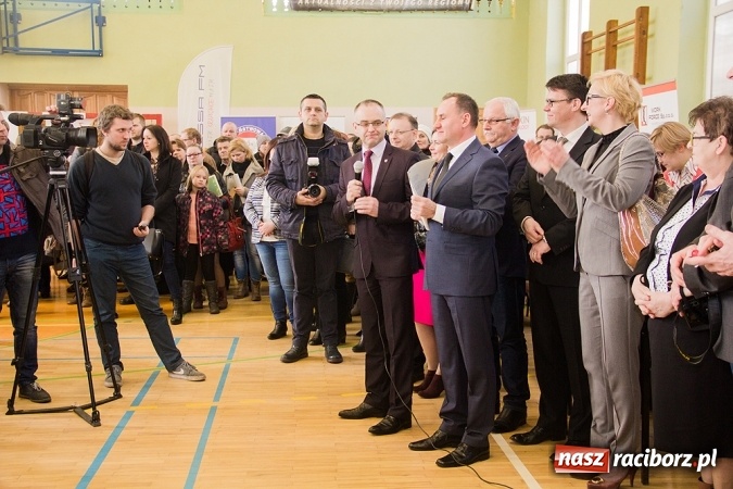Zdjęcie w galerii na portalu naszraciborz.pl: Ponad tysiąc ofert od blisko osiemdziesięciu wystawców - finał targów w Budowlance wiadomości z regionu