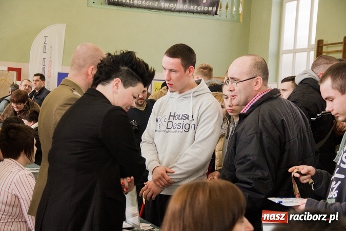 Zdjęcie w galerii na portalu naszraciborz.pl: Ponad tysiąc ofert od blisko osiemdziesięciu wystawców - finał targów w Budowlance wiadomości z regionu