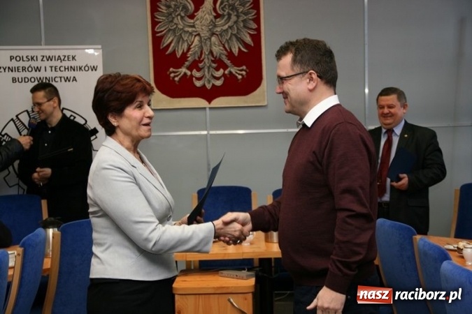 Zdjęcie w galerii na portalu naszraciborz.pl: Drugie miejsce CKZiU nr 1 w Raciborzu w okręgu południowo-zachodnim wiadomości z regionu