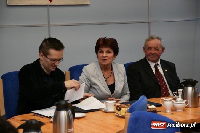 Zdjęcie w galerii na portalu naszraciborz.pl: Drugie miejsce CKZiU nr 1 w Raciborzu w okręgu południowo-zachodnim wiadomości z regionu