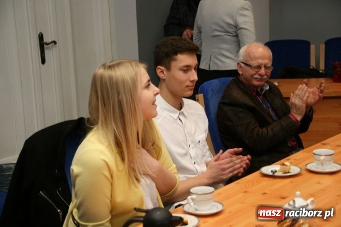 Zdjęcie w galerii na portalu naszraciborz.pl: Drugie miejsce CKZiU nr 1 w Raciborzu w okręgu południowo-zachodnim wiadomości z regionu