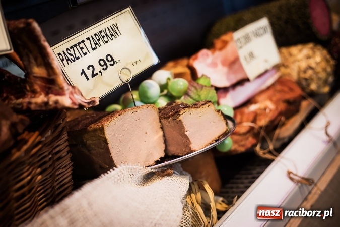 Zdjęcie w galerii na portalu naszraciborz.pl: Wędzarnia zaprasza na wielkanocne zakupy i życzy Wesołych Świąt! wiadomości z regionu