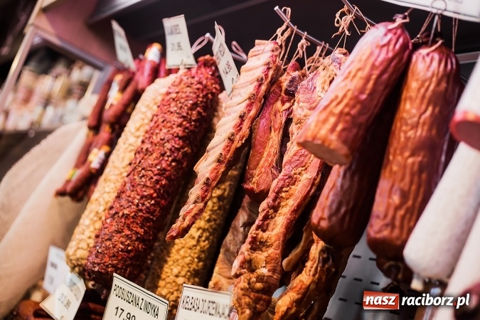 Zdjęcie w galerii na portalu naszraciborz.pl: Wędzarnia zaprasza na wielkanocne zakupy i życzy Wesołych Świąt! wiadomości z regionu