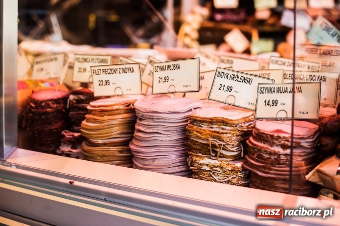 Zdjęcie w galerii na portalu naszraciborz.pl: Wędzarnia zaprasza na wielkanocne zakupy i życzy Wesołych Świąt! wiadomości z regionu