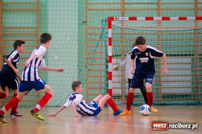 Zdjęcie w galerii na portalu naszraciborz.pl: Raciborska Unia zdominowała turniej trampkarzy starszych. Paweł Witt najlepszym zawodnikiem i królem strzelców wiadomości z regionu