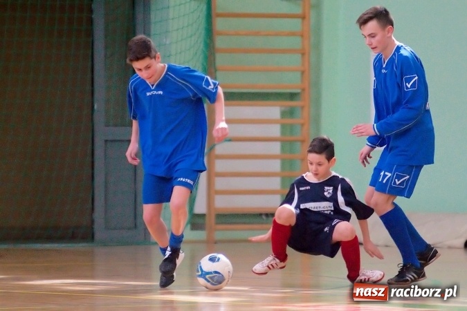 Zdjęcie w galerii na portalu naszraciborz.pl: Raciborska Unia zdominowała turniej trampkarzy starszych. Paweł Witt najlepszym zawodnikiem i królem strzelców wiadomości z regionu