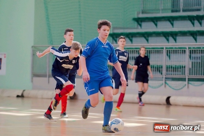 Zdjęcie w galerii na portalu naszraciborz.pl: Raciborska Unia zdominowała turniej trampkarzy starszych. Paweł Witt najlepszym zawodnikiem i królem strzelców wiadomości z regionu