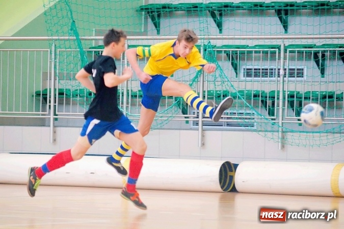 Zdjęcie w galerii na portalu naszraciborz.pl: Raciborska Unia zdominowała turniej trampkarzy starszych. Paweł Witt najlepszym zawodnikiem i królem strzelców wiadomości z regionu