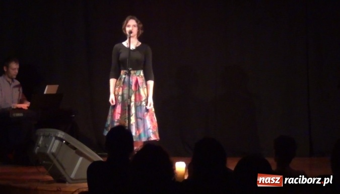 Zdjęcie w galerii na portalu naszraciborz.pl: DO GÓRY DNEM – koncertowe reminiscencje po warsztatach wiadomości z regionu