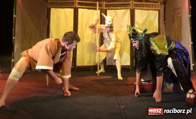 Zdjęcie w galerii na portalu naszraciborz.pl: Tatsu Taro. Syn smoka - spektakl dla dzieci w RCK wiadomości z regionu