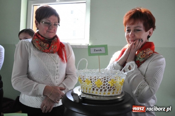 Zdjęcie w galerii na portalu naszraciborz.pl: Same smakołyki na pietrowickich stołach - powiatowy konkurs potraw regionalnych wiadomości z regionu