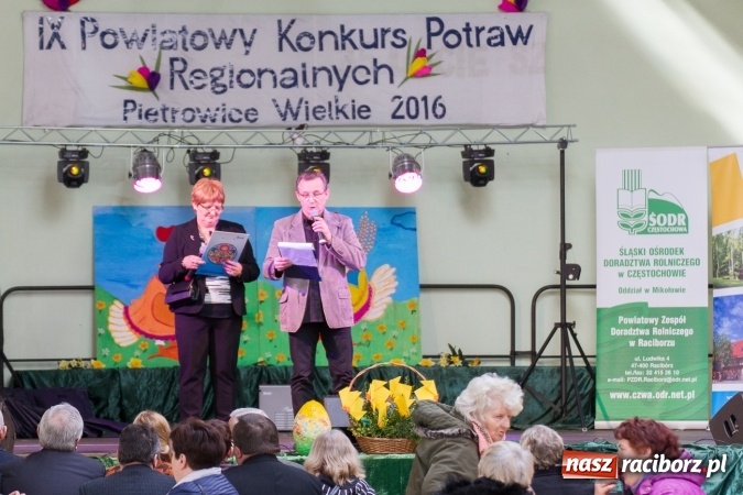 Zdjęcie w galerii na portalu naszraciborz.pl: Same smakołyki na pietrowickich stołach - powiatowy konkurs potraw regionalnych wiadomości z regionu