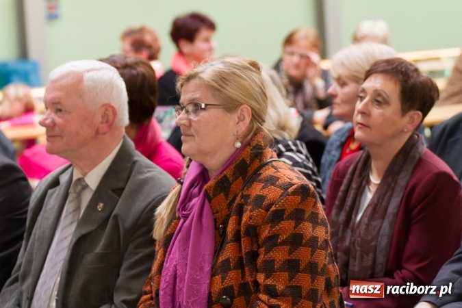 Zdjęcie w galerii na portalu naszraciborz.pl: Same smakołyki na pietrowickich stołach - powiatowy konkurs potraw regionalnych wiadomości z regionu