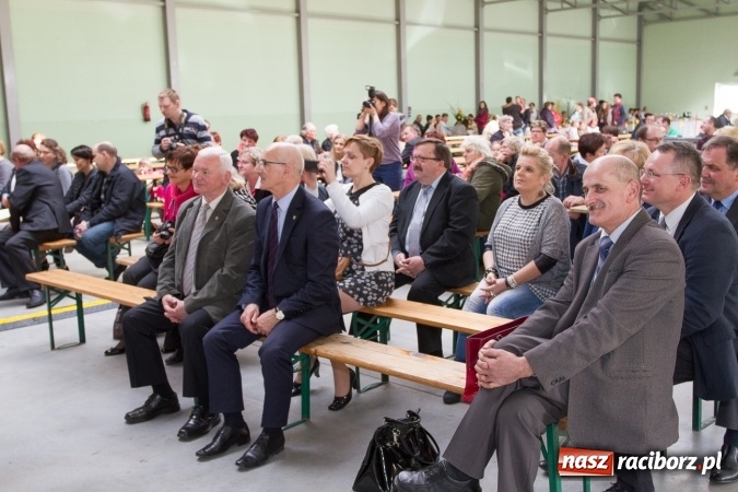 Zdjęcie w galerii na portalu naszraciborz.pl: Same smakołyki na pietrowickich stołach - powiatowy konkurs potraw regionalnych wiadomości z regionu
