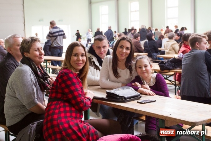 Zdjęcie w galerii na portalu naszraciborz.pl: Same smakołyki na pietrowickich stołach - powiatowy konkurs potraw regionalnych wiadomości z regionu