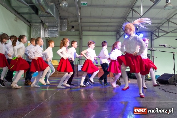 Zdjęcie w galerii na portalu naszraciborz.pl: Same smakołyki na pietrowickich stołach - powiatowy konkurs potraw regionalnych wiadomości z regionu