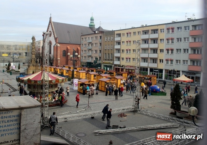 Zdjęcie w galerii na portalu naszraciborz.pl: Jarmark Wielkanocny w Raciborzu - pyszności, ozdoby i średniowieczna tradycja wiadomości z regionu
