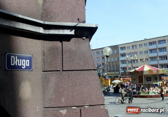 Zdjęcie w galerii na portalu naszraciborz.pl: Jarmark Wielkanocny w Raciborzu - pyszności, ozdoby i średniowieczna tradycja wiadomości z regionu