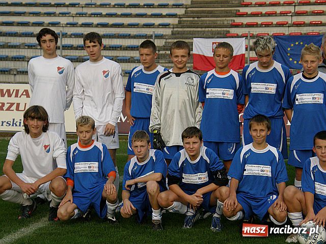 Zdjęcie w galerii na portalu naszraciborz.pl: Cztery gole w meczu trampkarzy Banika Ostrava z drużyną Andrzeja Marcowa  wiadomości z regionu