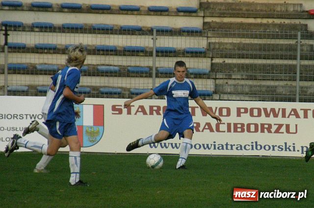 Zdjęcie w galerii na portalu naszraciborz.pl: Cztery gole w meczu trampkarzy Banika Ostrava z drużyną Andrzeja Marcowa  wiadomości z regionu
