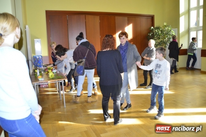 Zdjęcie w galerii na portalu naszraciborz.pl: Fundacja Dr Clown wręczyła nagrody w konkursie wielkanocnym wiadomości z regionu