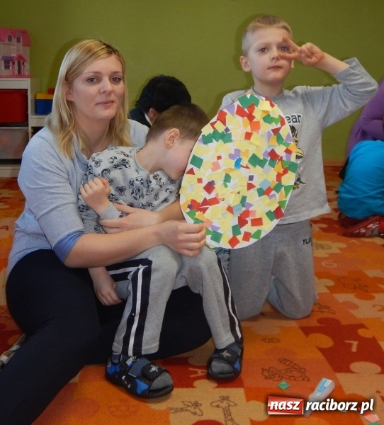 Zdjęcie w galerii na portalu naszraciborz.pl: Wielkanocne warsztaty w Domowym Przedszkolu wiadomości z regionu