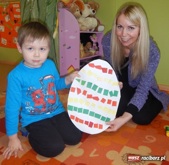 Zdjęcie w galerii na portalu naszraciborz.pl: Wielkanocne warsztaty w Domowym Przedszkolu wiadomości z regionu