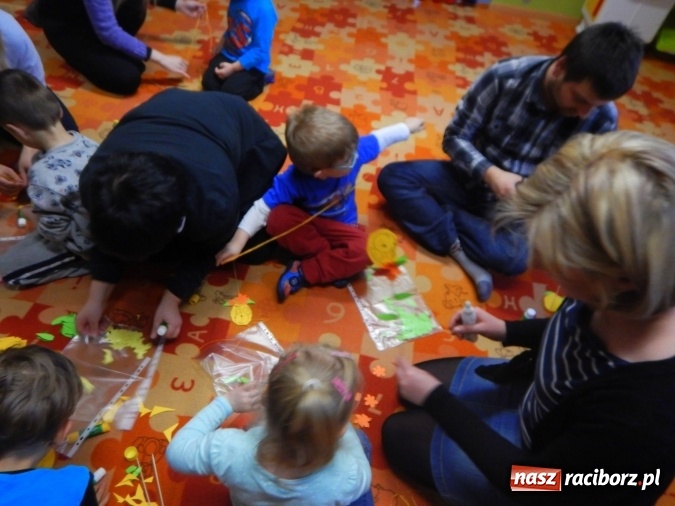 Zdjęcie w galerii na portalu naszraciborz.pl: Wielkanocne warsztaty w Domowym Przedszkolu wiadomości z regionu