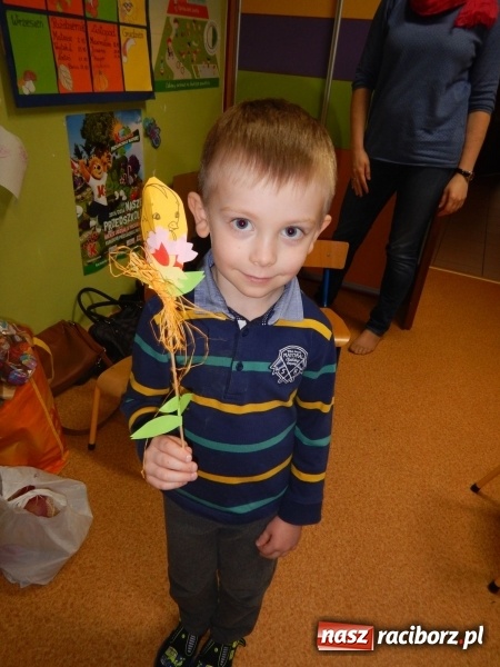 Zdjęcie w galerii na portalu naszraciborz.pl: Wielkanocne warsztaty w Domowym Przedszkolu wiadomości z regionu