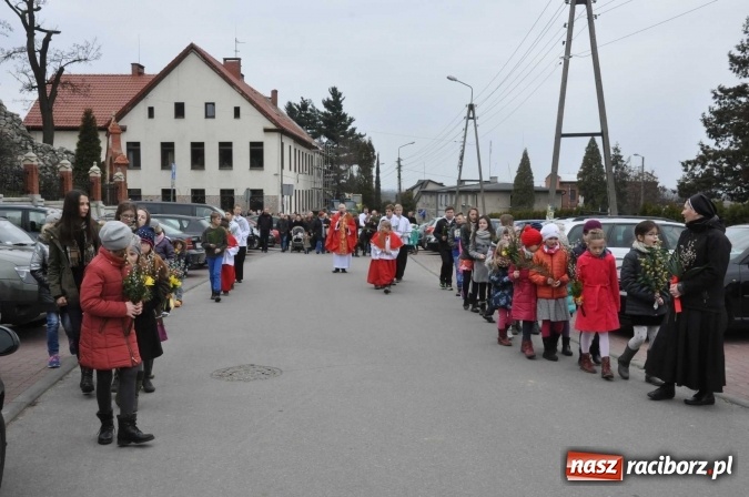 Zdjęcie w galerii na portalu naszraciborz.pl: Dziś Niedziela Palmowa. W Kościele katolickim początek Wielkiego Tygodnia wiadomości z regionu
