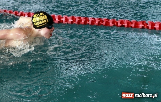 Zdjęcie w galerii na portalu naszraciborz.pl: Pływanie. Młodzicy z Raciborza na podium  wiadomości z regionu