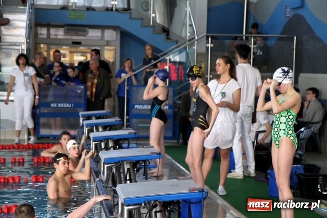 Zdjęcie w galerii na portalu naszraciborz.pl: Pływanie. Młodzicy z Raciborza na podium  wiadomości z regionu