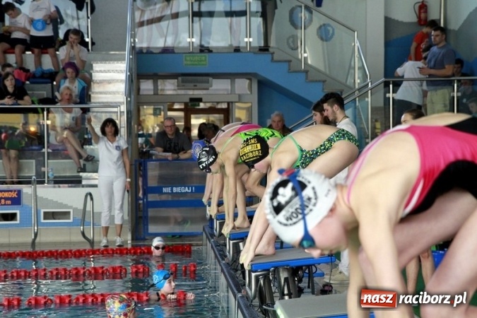 Zdjęcie w galerii na portalu naszraciborz.pl: Pływanie. Młodzicy z Raciborza na podium  wiadomości z regionu