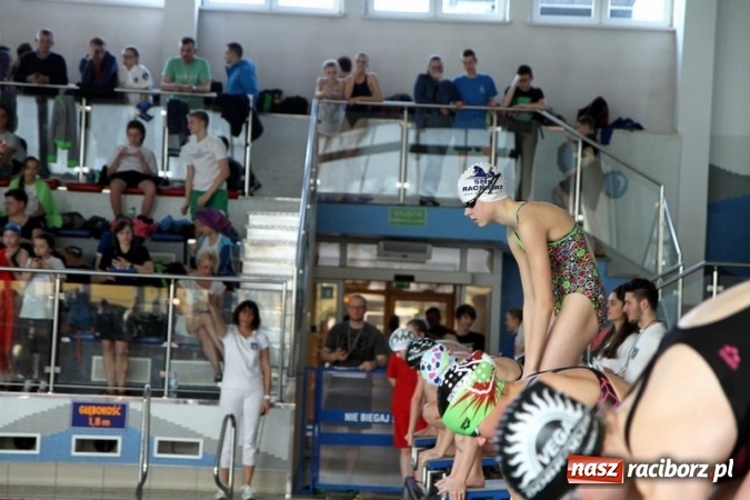 Zdjęcie w galerii na portalu naszraciborz.pl: Pływanie. Młodzicy z Raciborza na podium  wiadomości z regionu