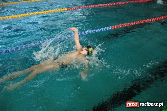 Zdjęcie w galerii na portalu naszraciborz.pl: Pływanie. Młodzicy z Raciborza na podium  wiadomości z regionu