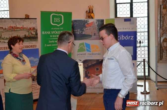 Zdjęcie w galerii na portalu naszraciborz.pl: XI Powiatowy Konkurs na Ozdoby Wielkanocne rozstrzygnięty wiadomości z regionu