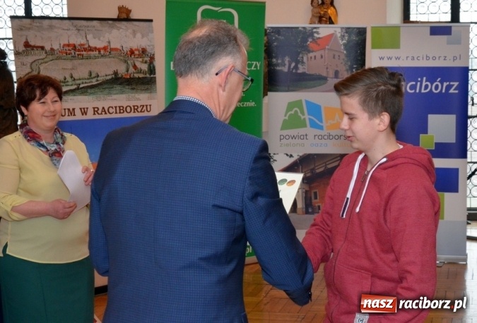 Zdjęcie w galerii na portalu naszraciborz.pl: XI Powiatowy Konkurs na Ozdoby Wielkanocne rozstrzygnięty wiadomości z regionu