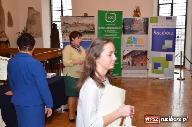 Zdjęcie w galerii na portalu naszraciborz.pl: XI Powiatowy Konkurs na Ozdoby Wielkanocne rozstrzygnięty wiadomości z regionu