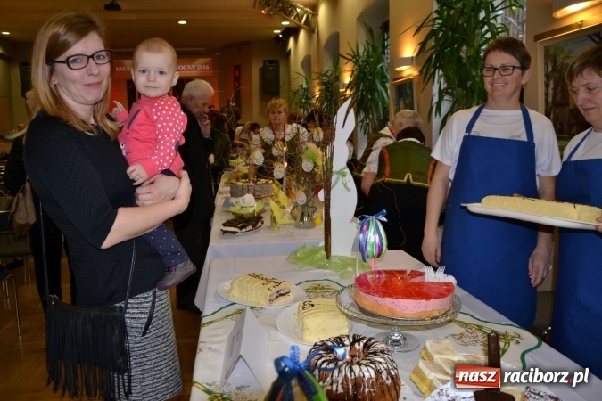 Zdjęcie w galerii na portalu naszraciborz.pl: Baby, mazurki, pisanki, czyli wielkanocne klimaty w Tworkowie wiadomości z regionu