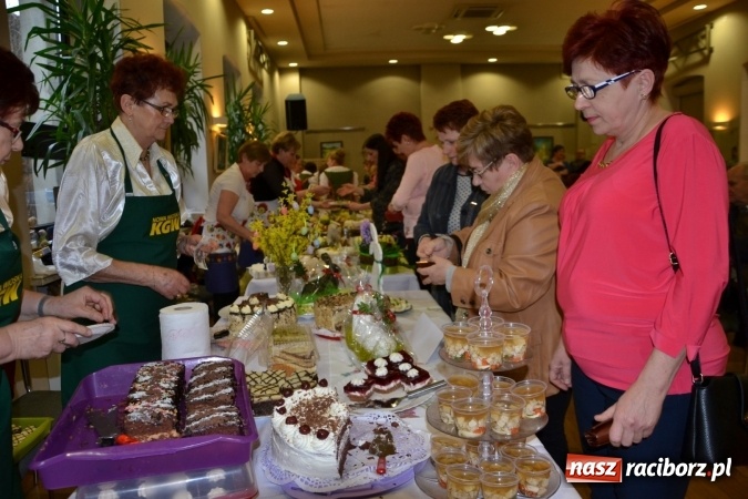 Zdjęcie w galerii na portalu naszraciborz.pl: Baby, mazurki, pisanki, czyli wielkanocne klimaty w Tworkowie wiadomości z regionu