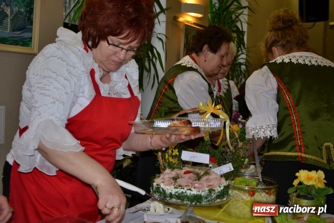 Zdjęcie w galerii na portalu naszraciborz.pl: Baby, mazurki, pisanki, czyli wielkanocne klimaty w Tworkowie wiadomości z regionu