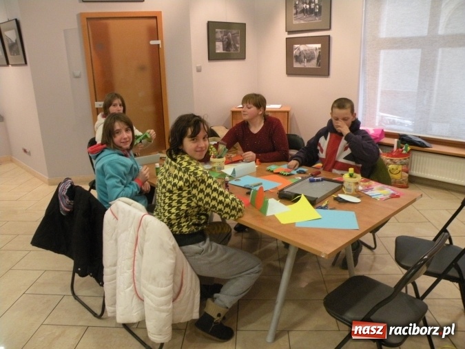 Zdjęcie w galerii na portalu naszraciborz.pl: Atrakcje Raciborskiego Centrum Kultury na Jarmarku Wielkanocnym wiadomości z regionu