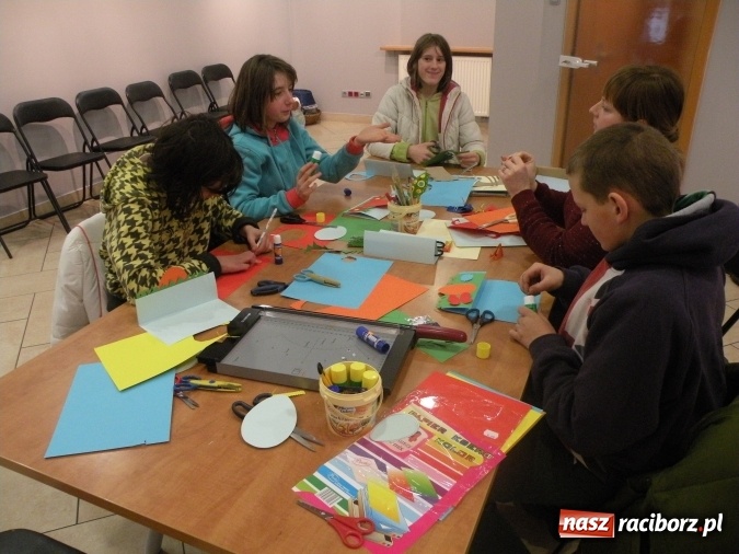 Zdjęcie w galerii na portalu naszraciborz.pl: Atrakcje Raciborskiego Centrum Kultury na Jarmarku Wielkanocnym wiadomości z regionu