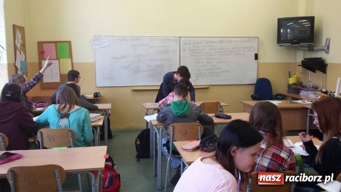 Zdjęcie w galerii na portalu naszraciborz.pl: Lekcja otwarta w Gimnazjum nr 5  wiadomości z regionu