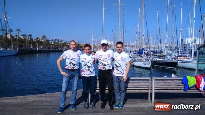 Zdjęcie w galerii na portalu naszraciborz.pl: Maraton w Barcelonie z udziałem raciborskich policjantów wiadomości z regionu